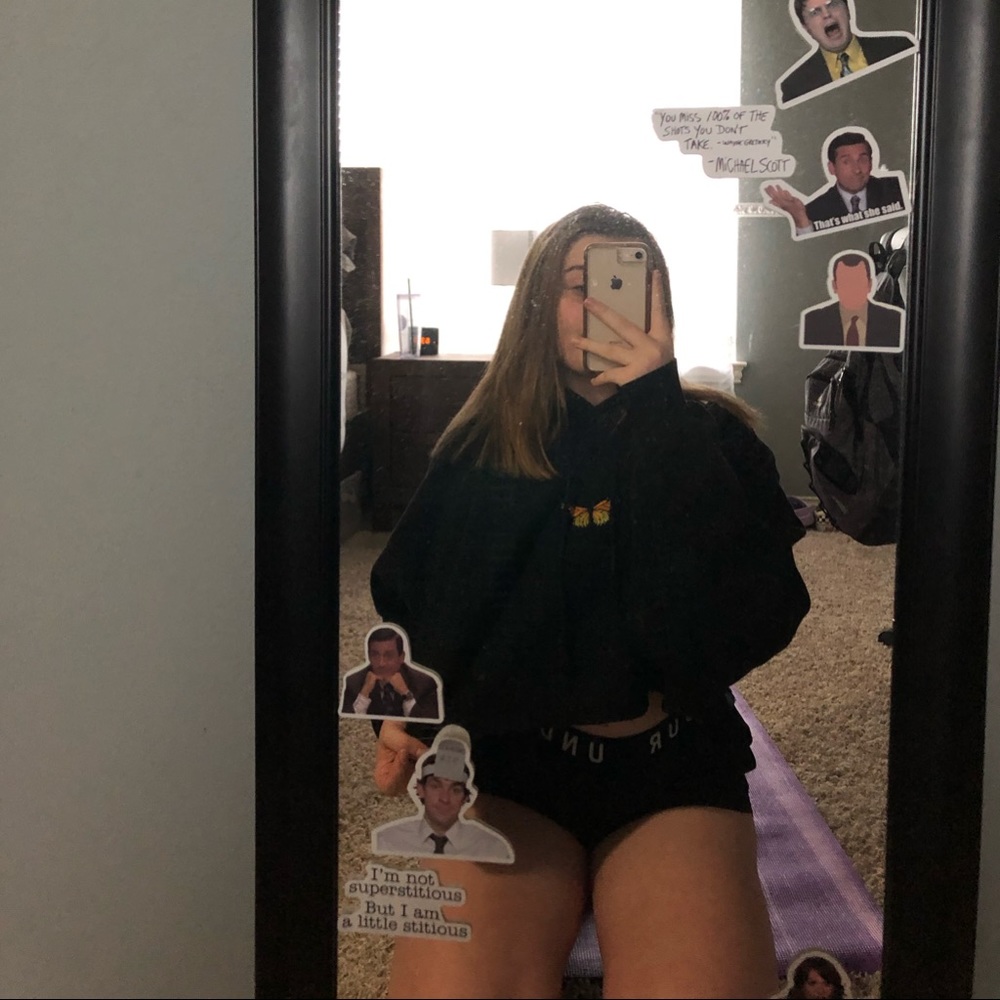 ✰ butterfly hoodie crop top brandy melville ✰